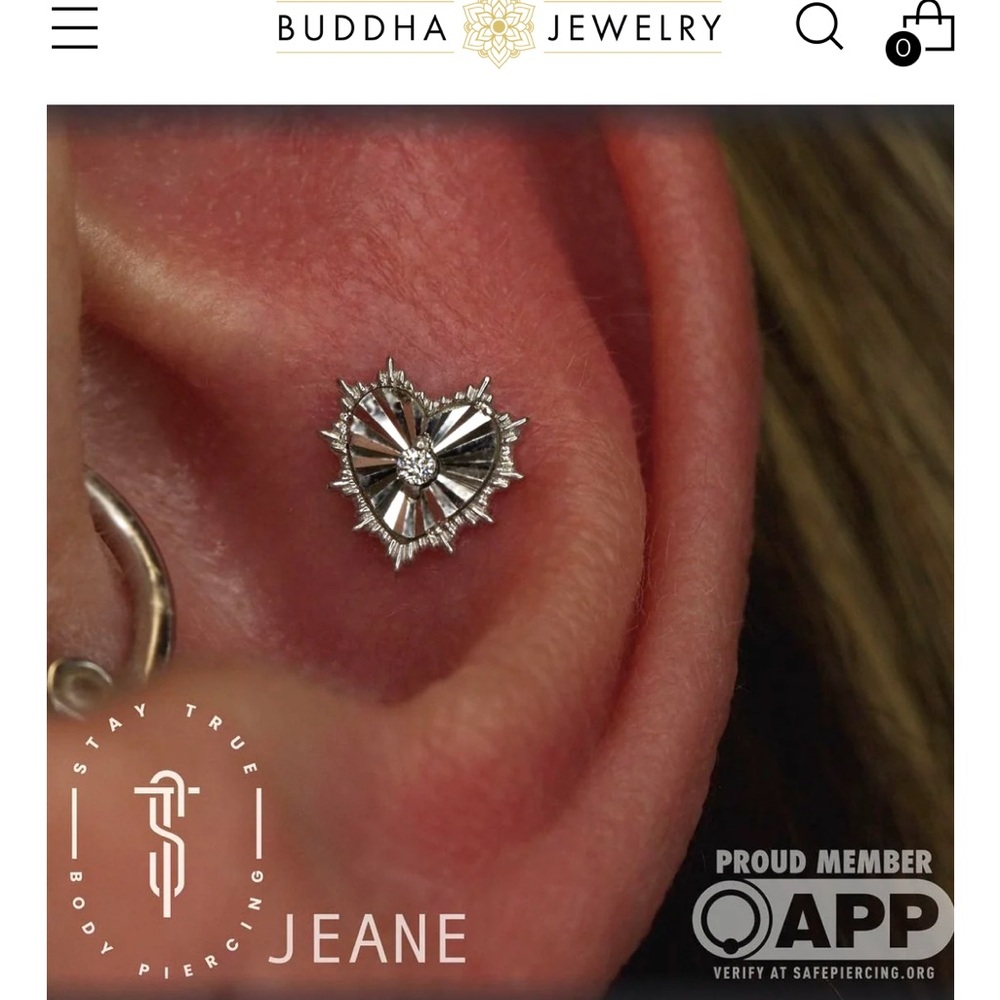 Buddha Jewelry Gold Heart BAD ROMANCE - CZ - THREADLESS END - Picture 6 of 6